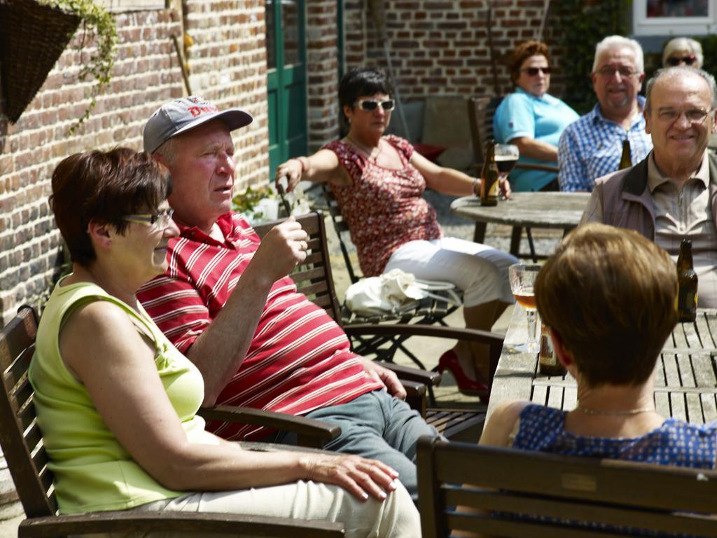 Apartment 'T Maanhof Gingelom Eksteriør billede